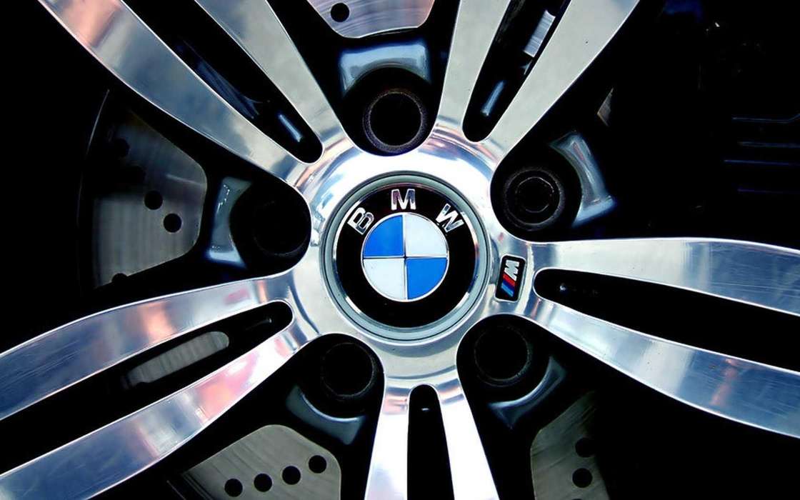 БМВ (BMW), Бренды, Логотипы