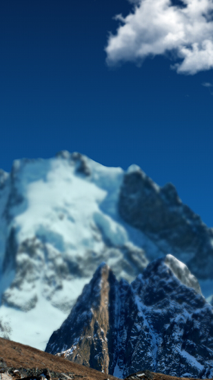 Скачать бесплатно живые обои High Mountains на Андроид телефоны и планшеты.