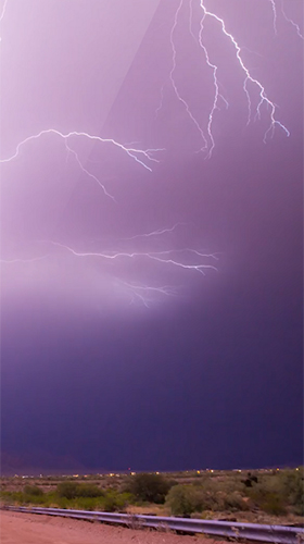 Скриншот экрана Lightning 3D на телефоне и планшете.