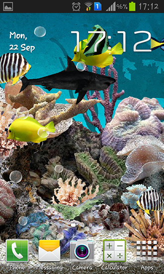 Скриншот экрана Aquarium 3D на телефоне и планшете.