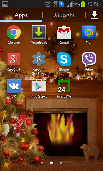 Скриншот экрана Fireplace New Year 2015 на телефоне и планшете.
